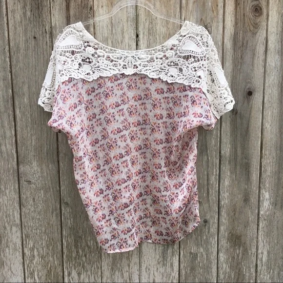 Collective Concepts Sheer Pastel Floral Scoop Neck Short Sleeve Blouse XS - Picture 4 of 5